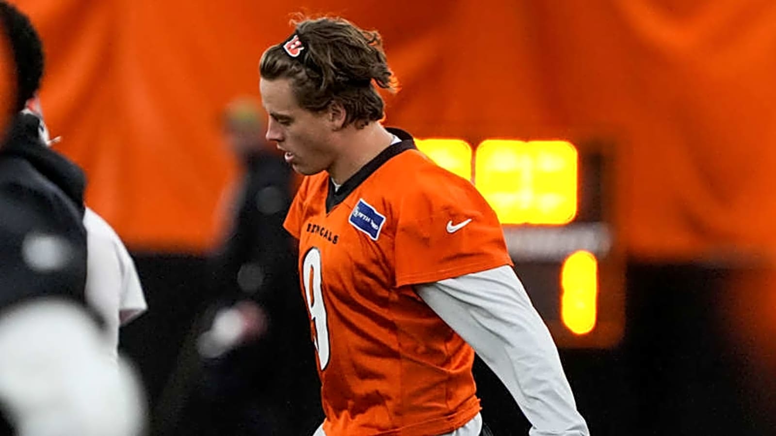NFL Insider Notes Bengals 'Will Be Careful' With Joe Burrow's Return Decision