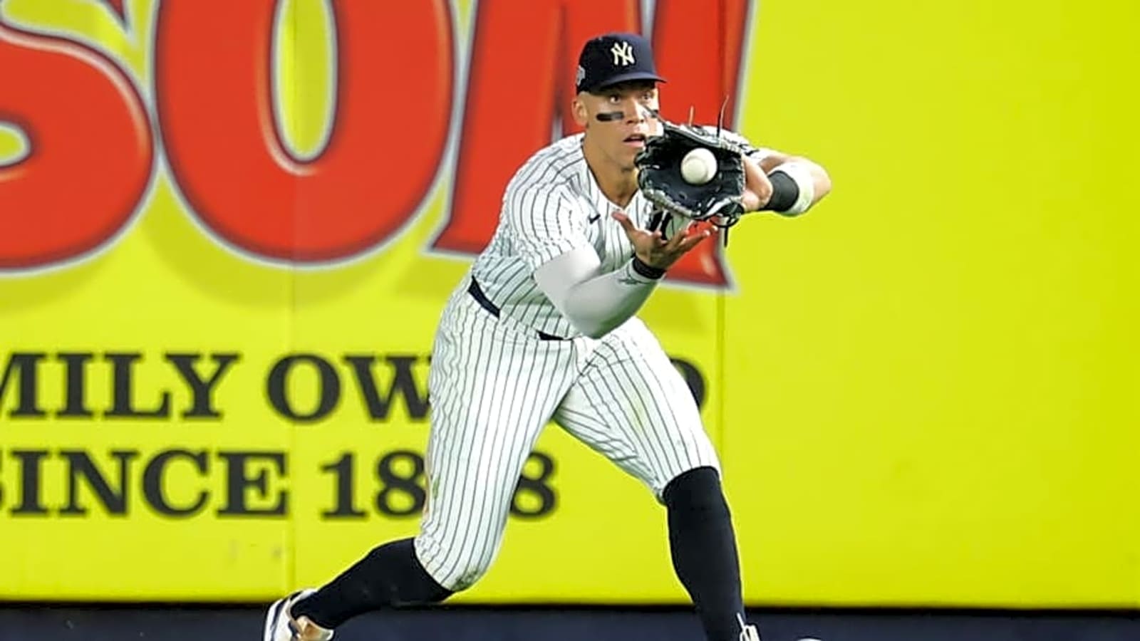 Aaron Judge Proudly Claims AL MVP Award: ‘This Is a Dream Come True’ After Record-Breaking Season and Leadership that Led the Yankees Back to Contention