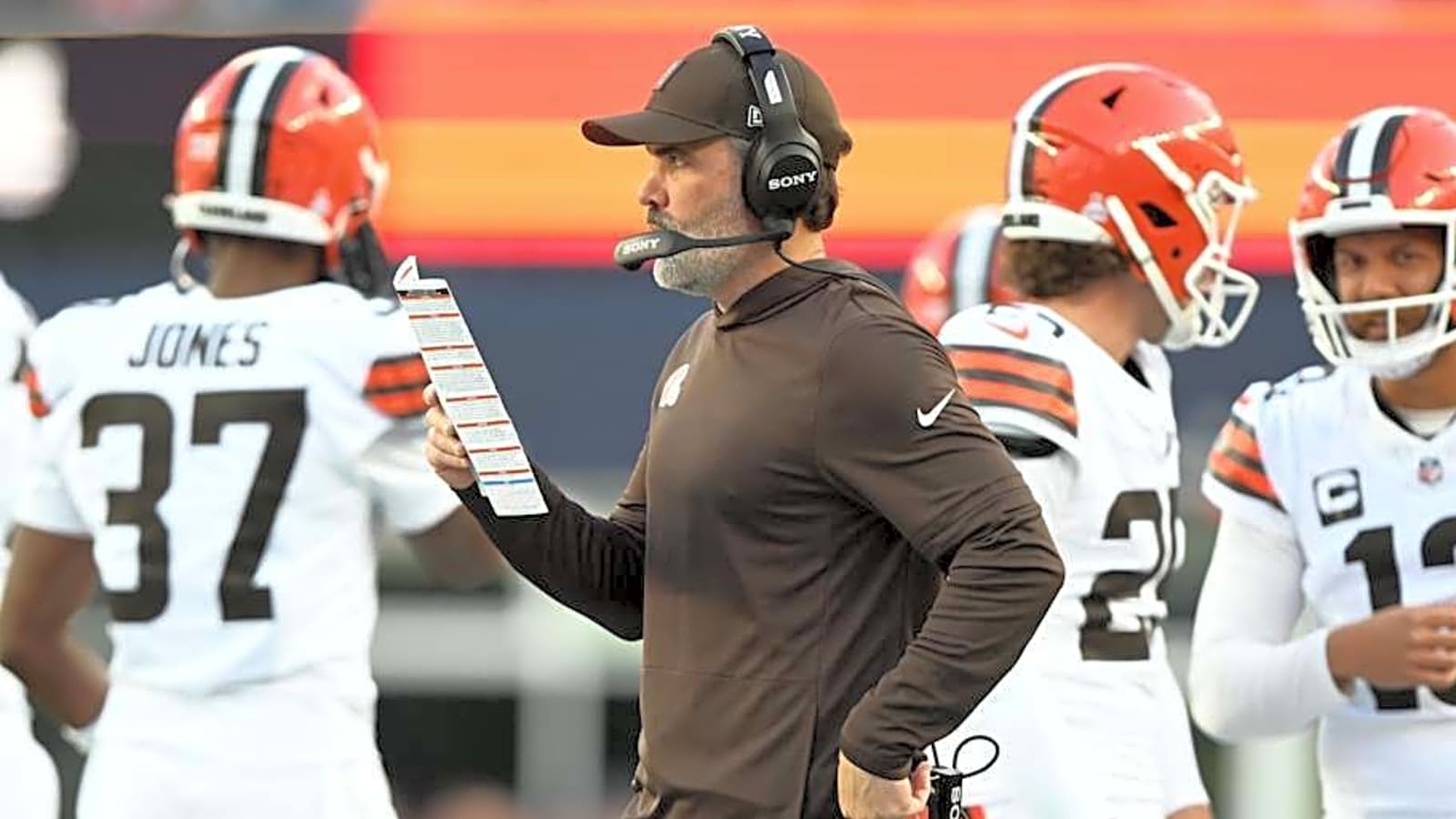 Kevin Stefanski gives incredibly vague response on Alex Wright's injury