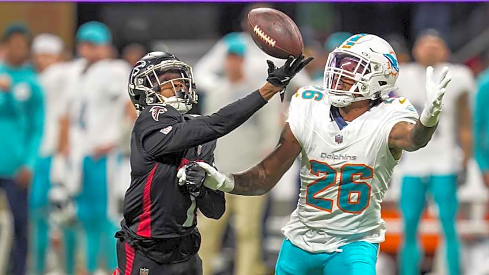 Falcons Coach Makes Stunning Admission About Darnell Mooney’s Injury