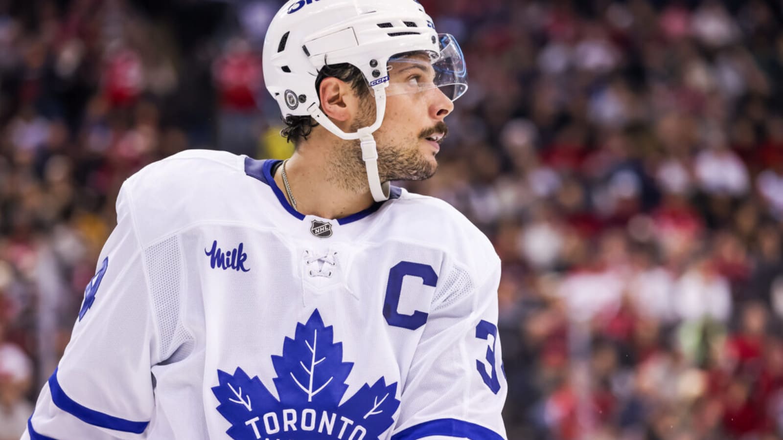 Maple Leafs Lose Matthews & Stolarz to Injury in Loss to Bruins
