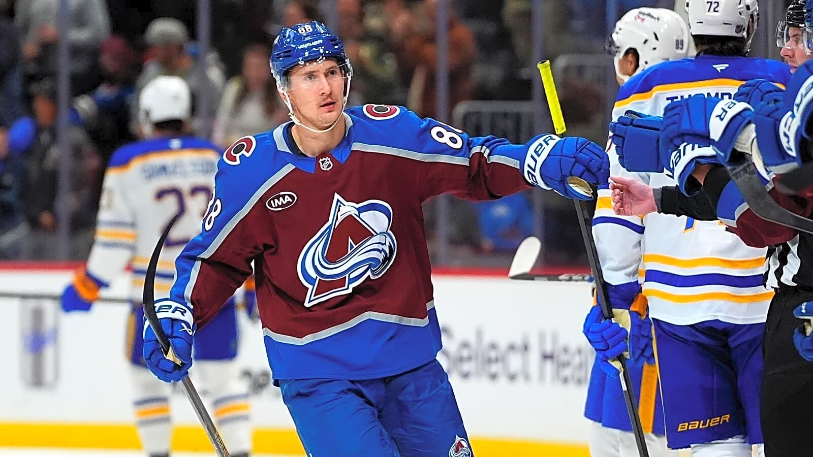 Martin Necas makes never-before-seen Avalanche history in Sabres win