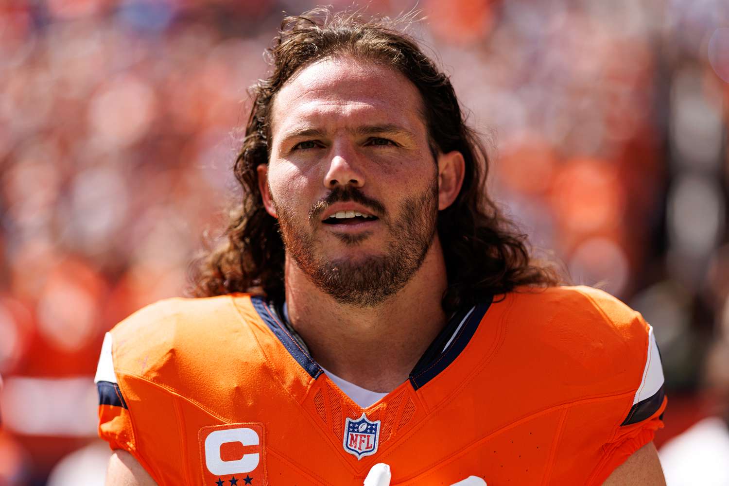 Alex Singleton Provides Positive Update After Successful Testicular Cancer Surgery Following NFL’s Random Screening