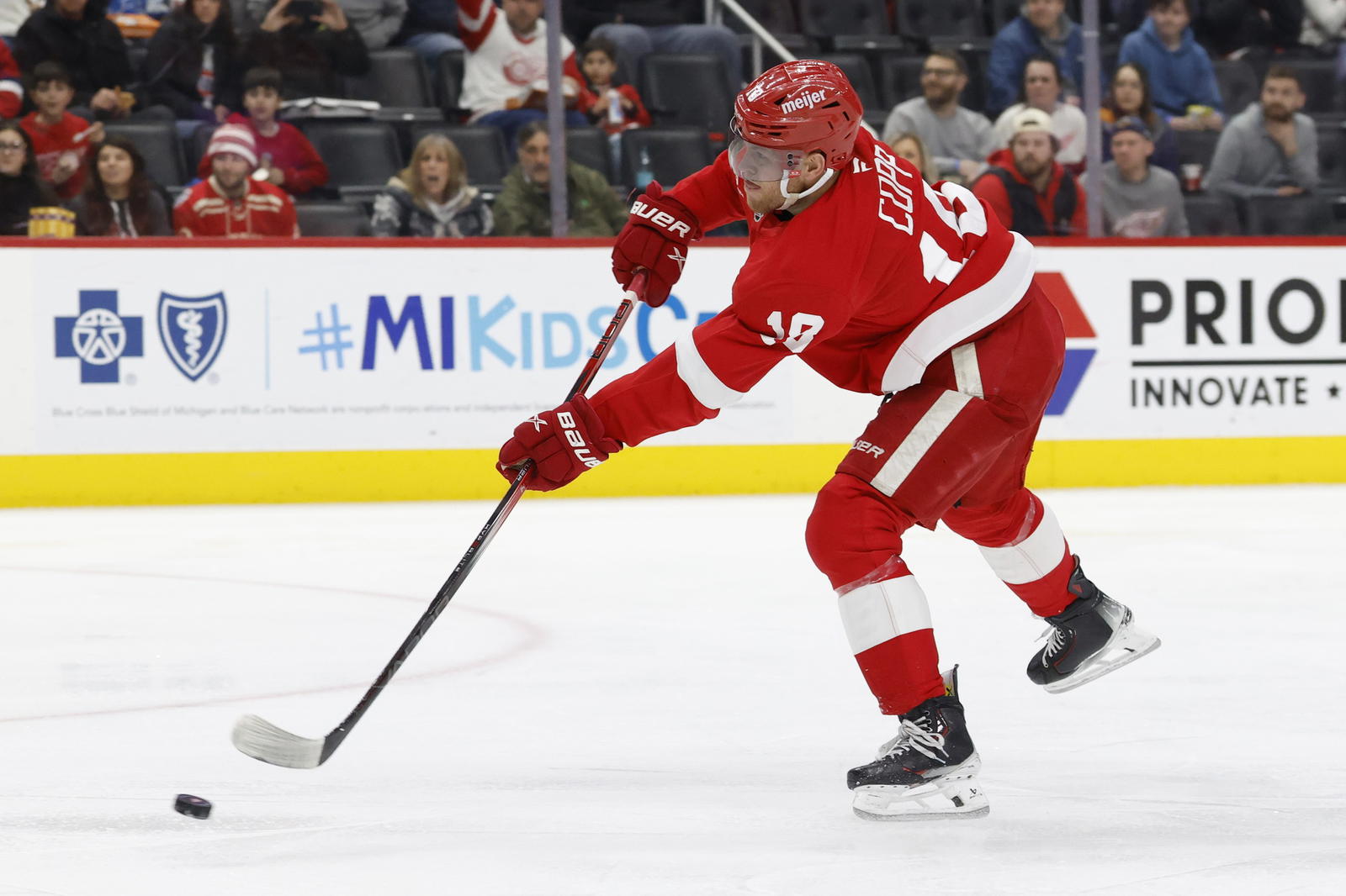 "It's A Must": Todd McLellan Directly Challenges Red Wings' Secondary Scorers Who Aren't Producing