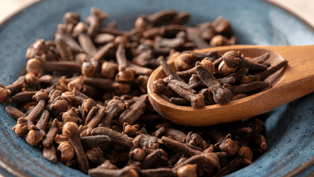 Why Should You Start Eating Cloves Today? (e85)