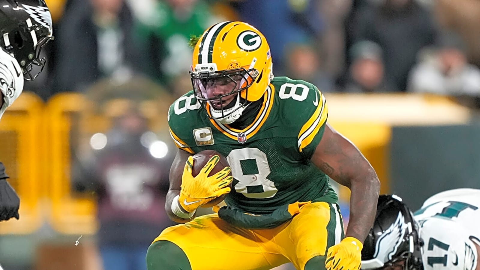 Josh Jacobs expresses frustration with critical play-call in loss to Eagles