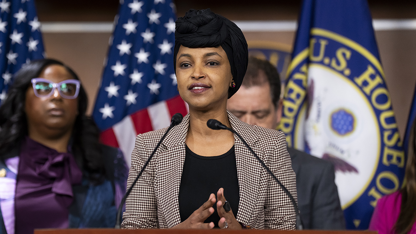 “If you weren’t born here, you’ll never lead here.” That’s the message behind Sen. John Kennedy’s sh0cking new bill