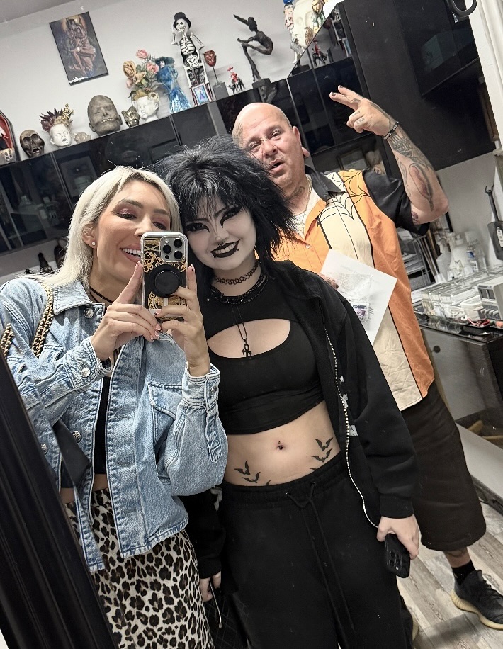 Farrah Abraham’s daughter Sophia, 16, shares graphic new video of new body piercing as proud mom looks on