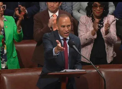 51.Mamdani’s Socialist Allies To Primary Hakeem Jeffries, Other N.Y. House Dems